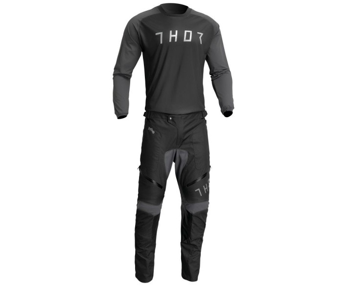 Traje Thor Terrain Negro Charcoal