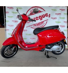 Vespa Primavera 125 Roja